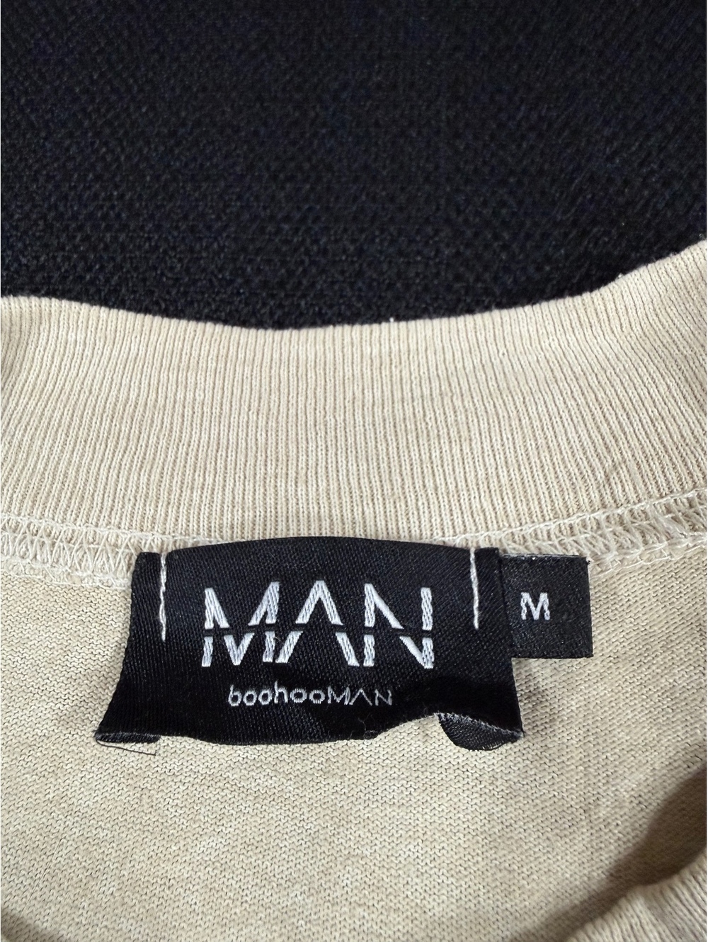 boohooMAN Pour Homme Limited Edition Graphic T-Shirt Medium - Picture 2 of 6